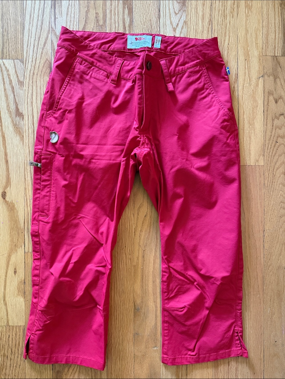 Fjallraven sz 27/28 red Abisko Capri Trouser Crop Pants great condition